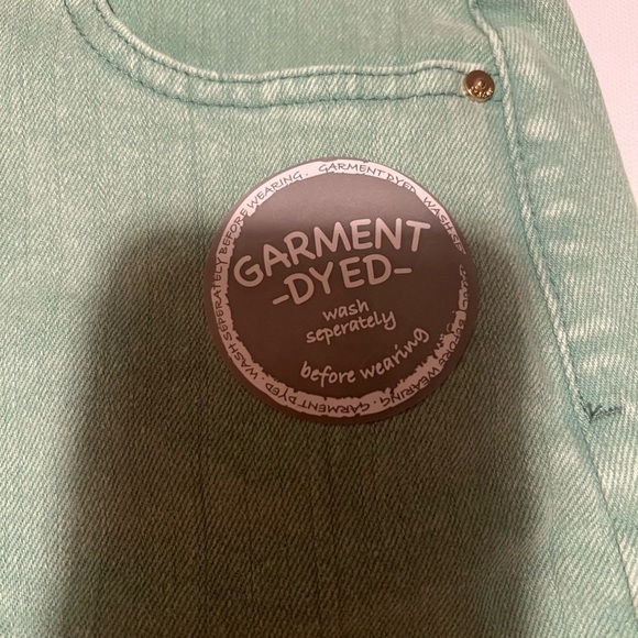 Women's Tractr Slim Fit High Rise Shorts Size
10/30 Quality Deep Grass Green (E5 - Picture 3 of 8